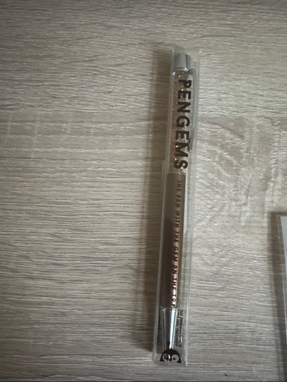 Pen gems New in original packaging 5 Pens  with refills and a pen case - Picture 3 of 12
